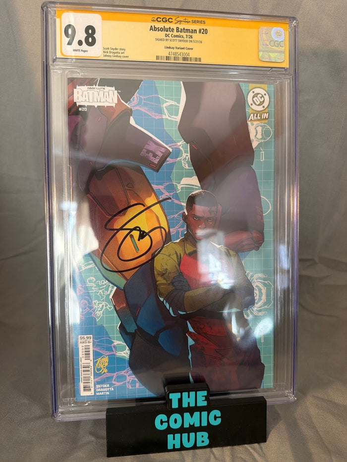 CGC 9.8 Absolute Batman #20 Signed Scott Snyder