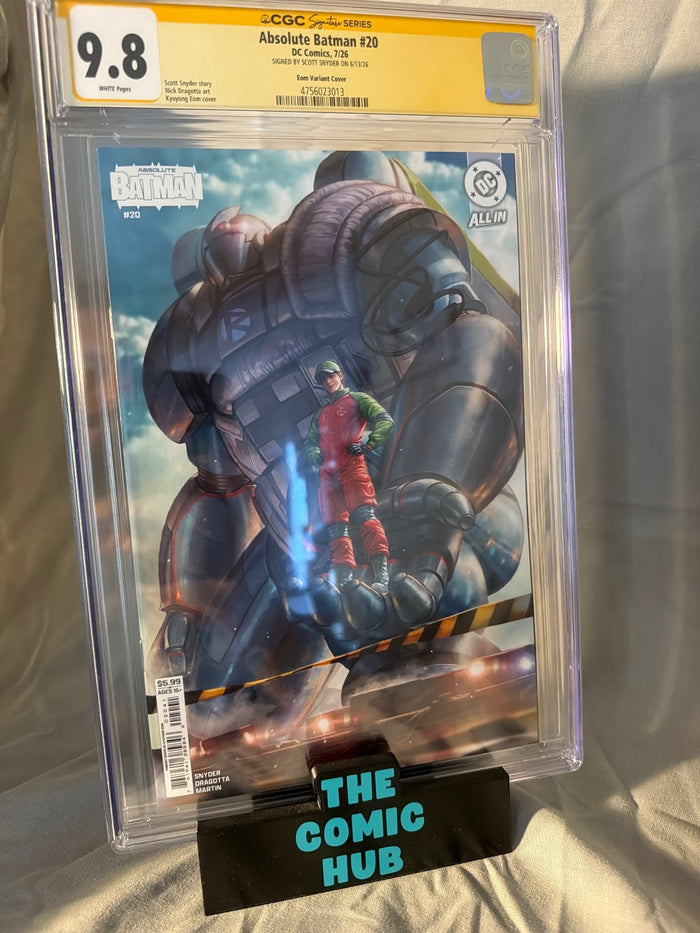 CGC 9.8 Absolute Batman #20 Signed Scott Snyder